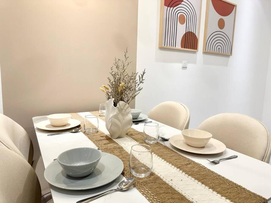 The Little Series - Bukit Bintang - 4 Pax