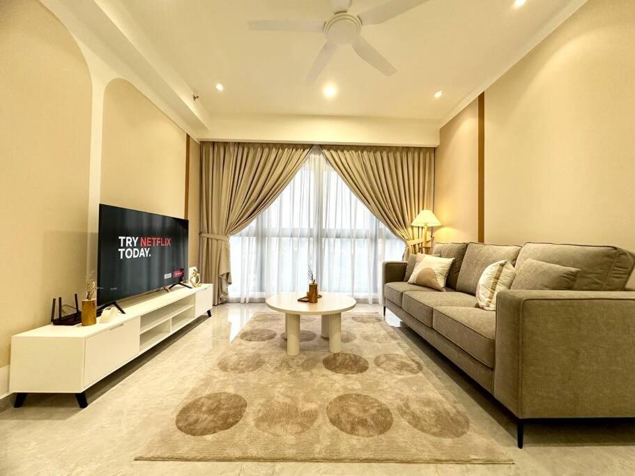 The Little Series - Bukit Bintang - 4 Pax