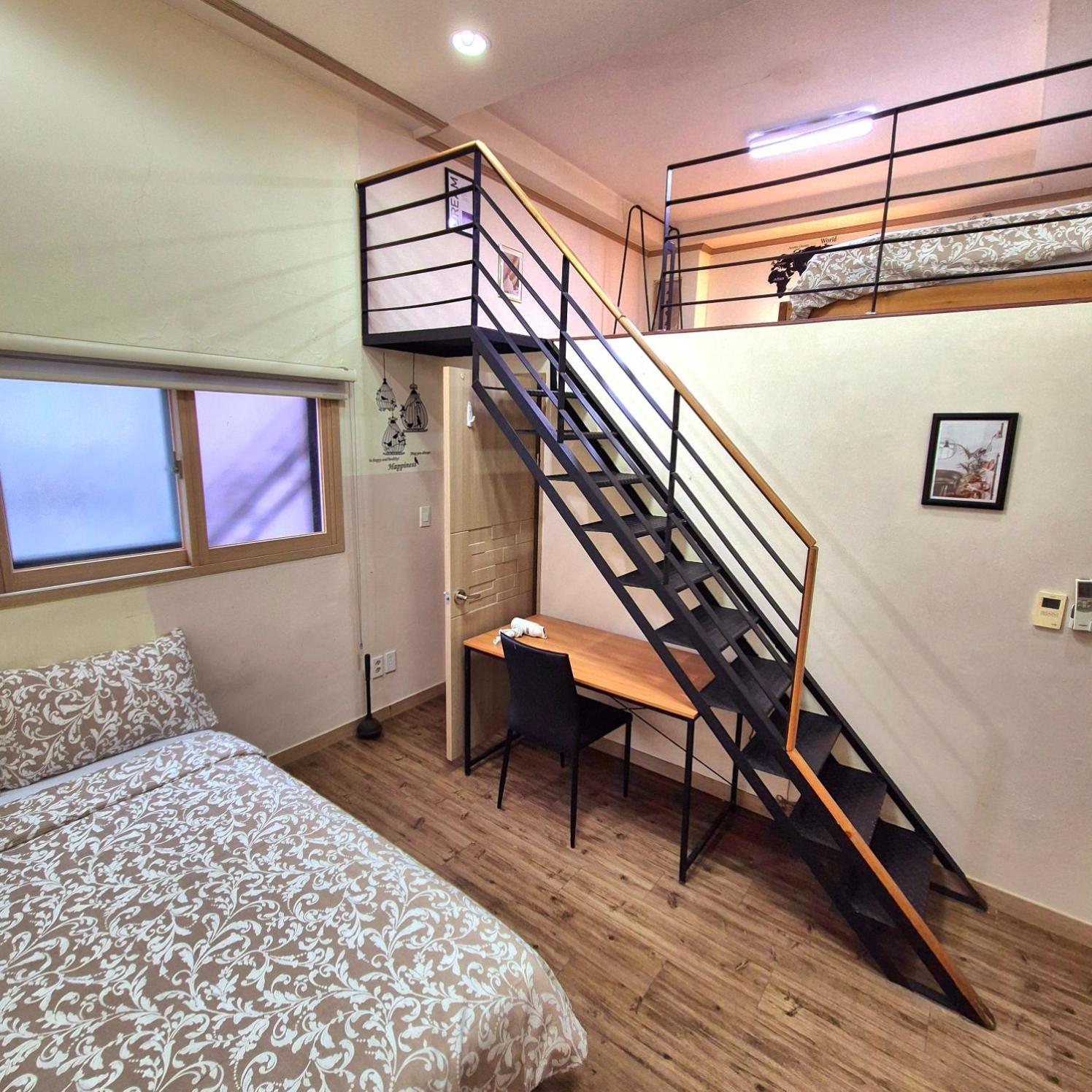 Roi Guesthouse
