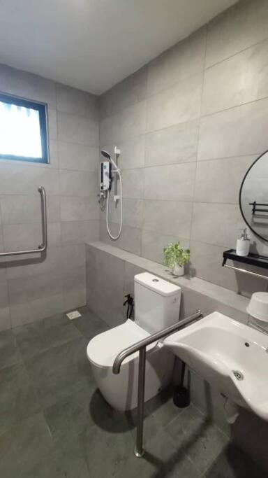 Yumi Staycation 3R2B, Doncaster Residence photo 3