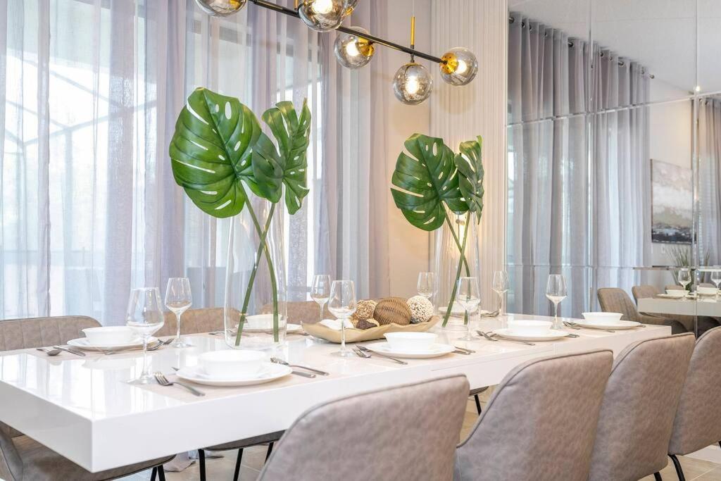 Brand New Top Elegance Vacation At Paradiso 6151