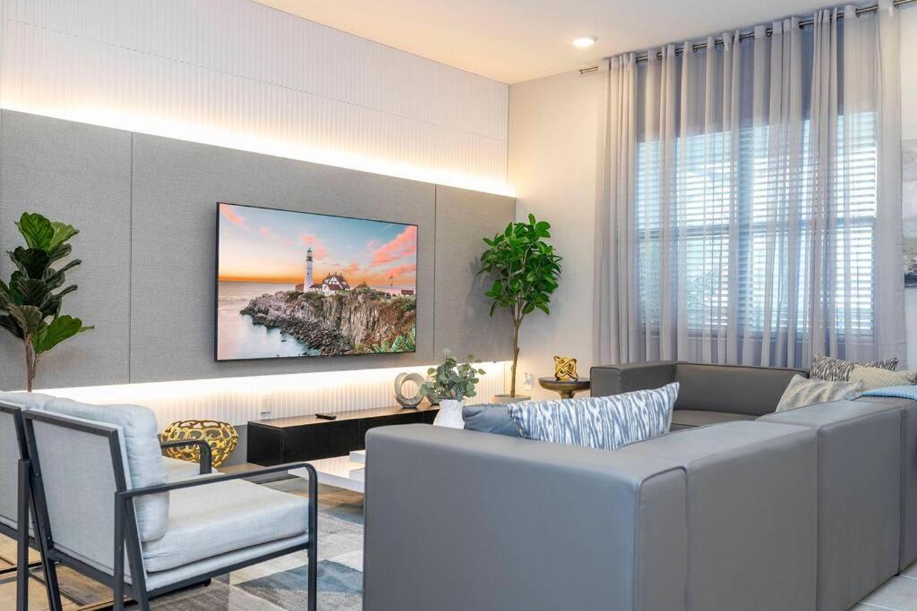 Brand New Top Elegance Vacation At Paradiso 6151