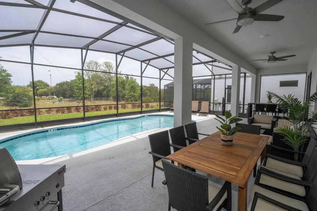 Brand New Top Elegance Vacation At Paradiso 6151