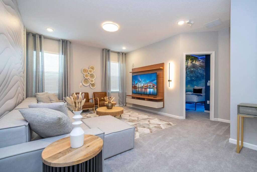 Brand New Top Elegance Vacation At Paradiso 6151