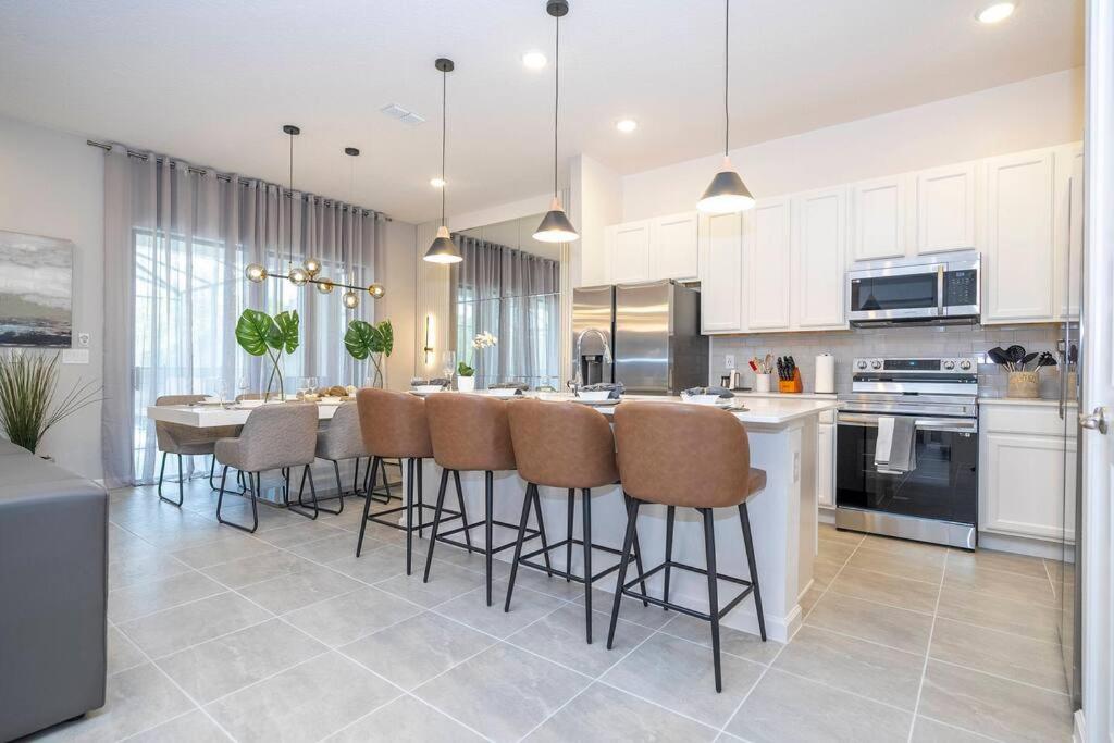 Brand New Top Elegance Vacation At Paradiso 6151