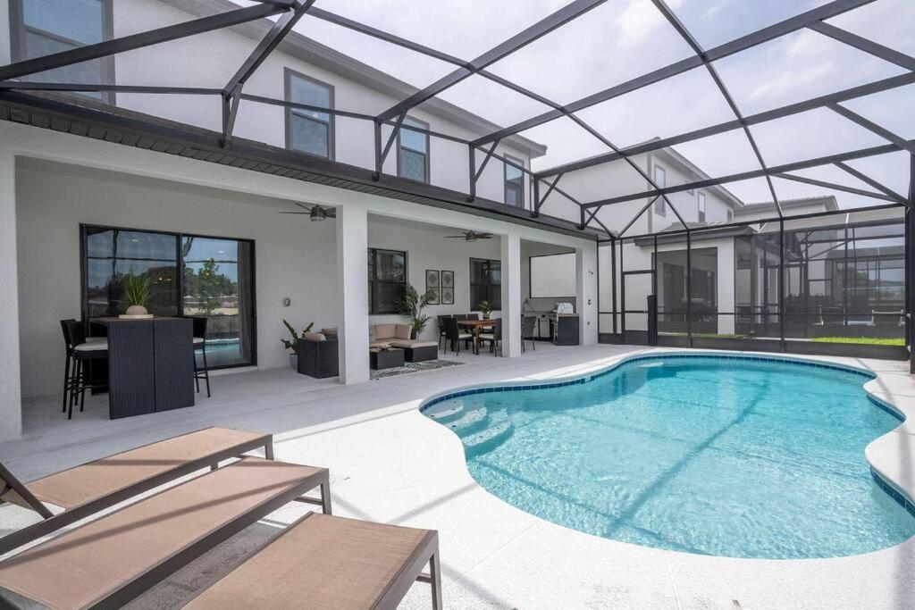 Brand New Top Elegance Vacation At Paradiso 6151