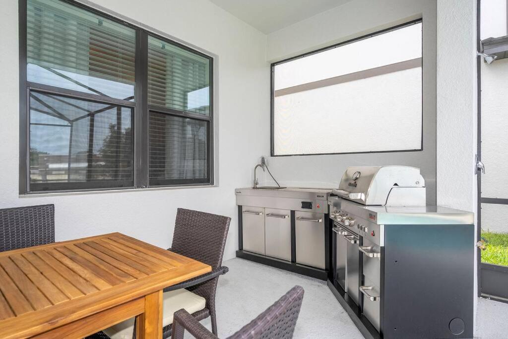 Brand New Top Elegance Vacation At Paradiso 6151
