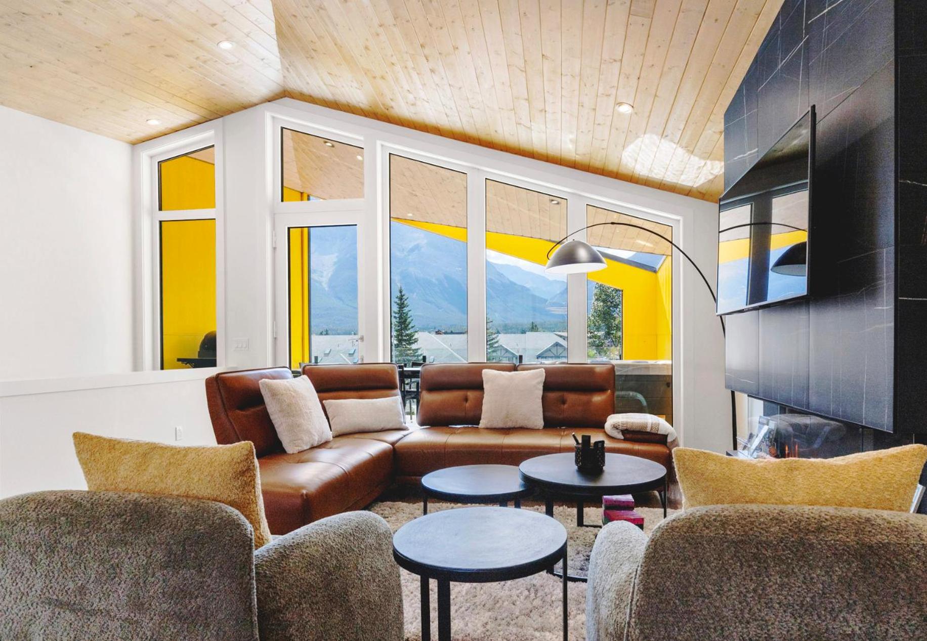 Raven's Peak 105 - Ultra luxe Mountain Retreat