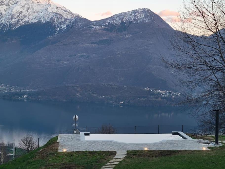 Casa a punta Casetta nel bosco, meravigliosa vista lago view 5