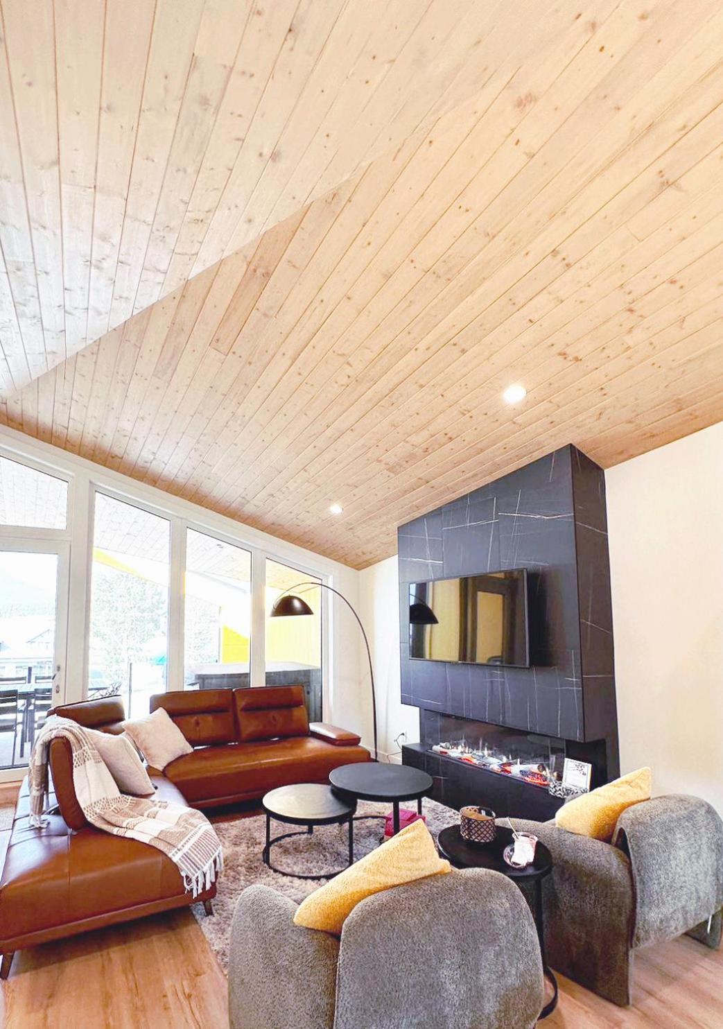Raven's Peak 105 - Ultra luxe Mountain Retreat