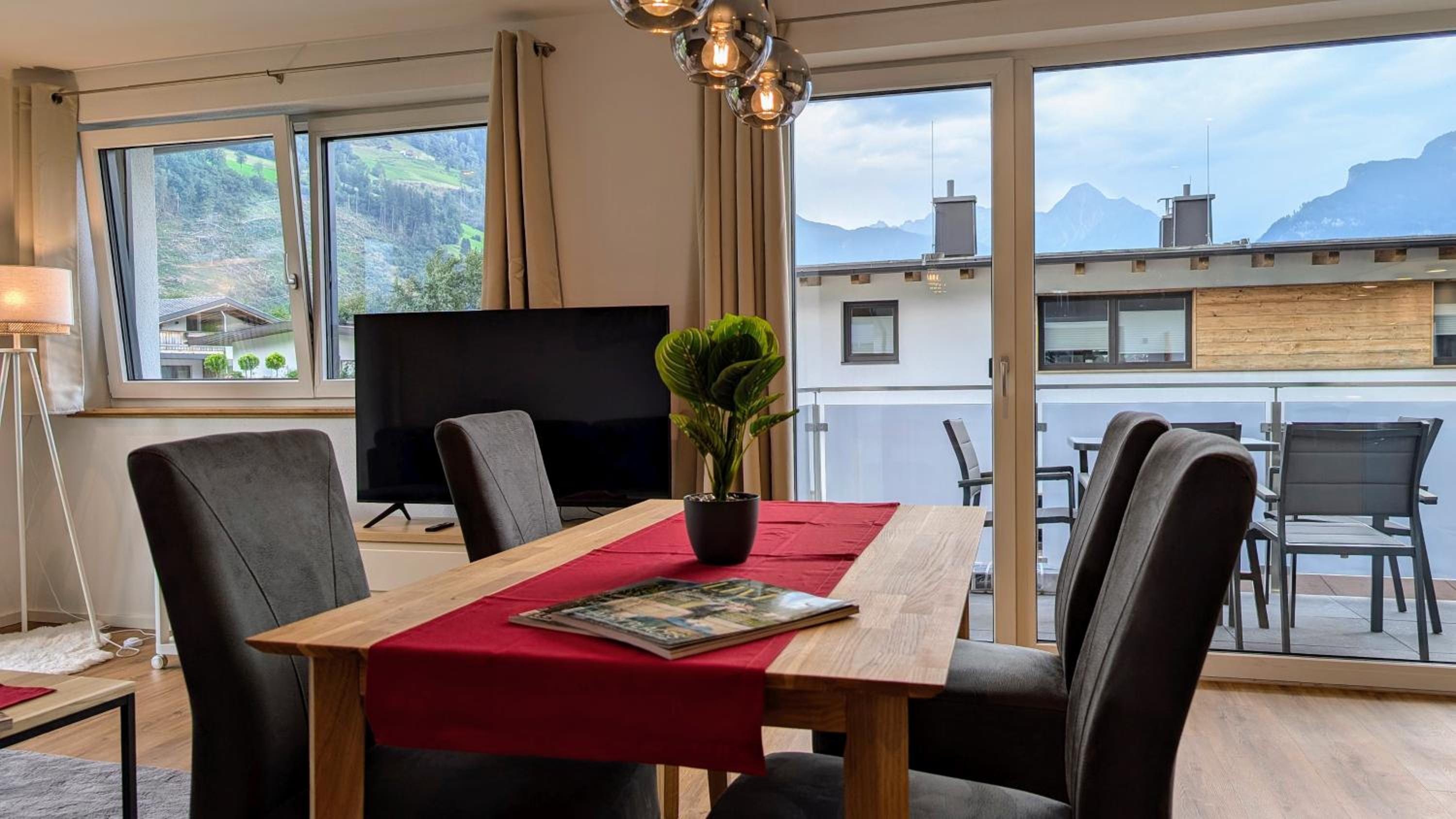 Penzhaus - Premium Private Suites