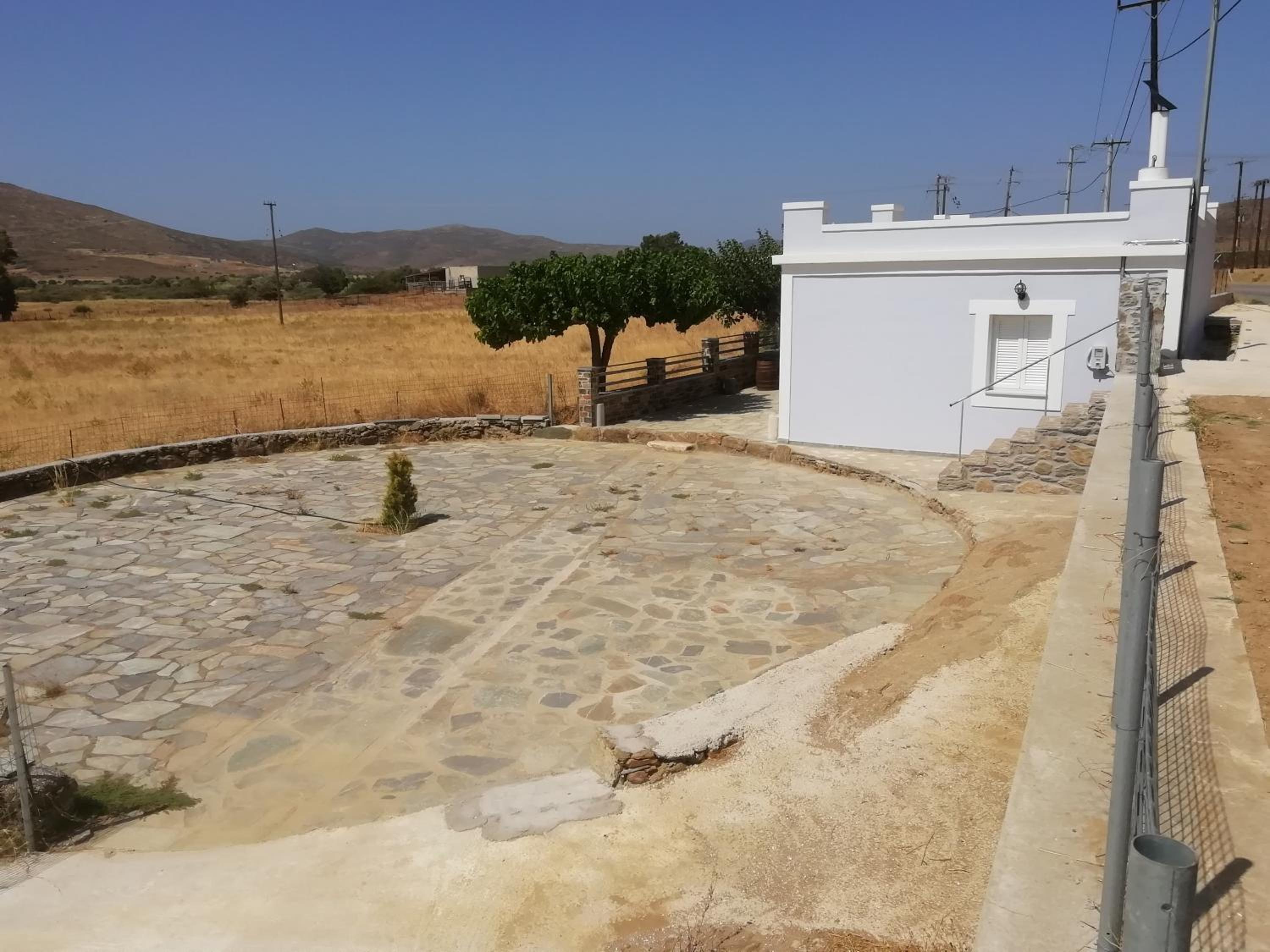 Aloni Farmhouse