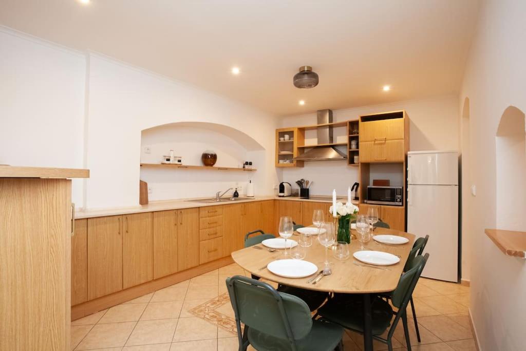 Emerald Apartment