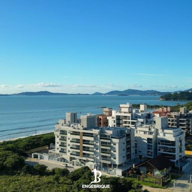 Apartamento Praia Grande gvn
