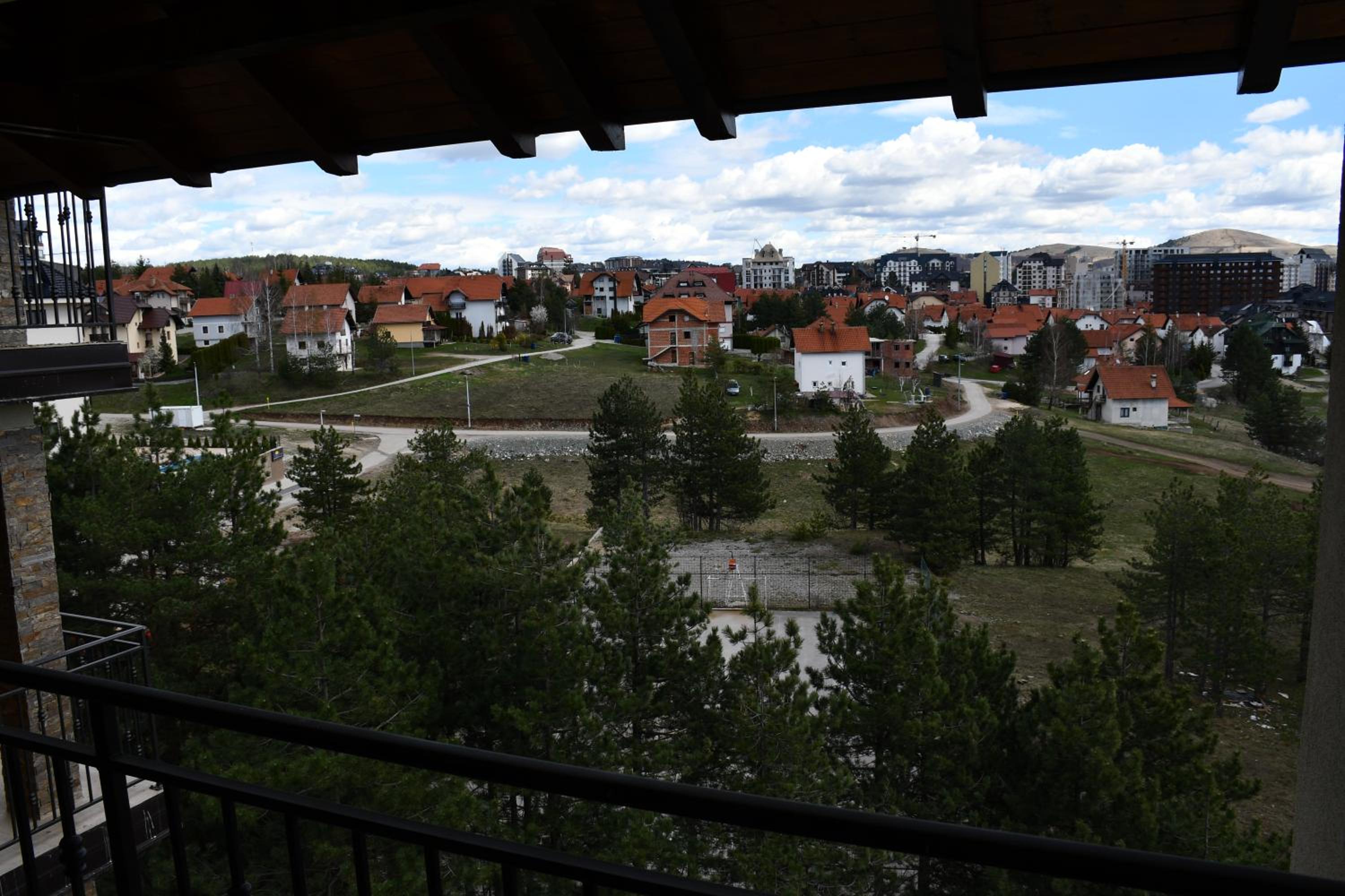 Photo 16