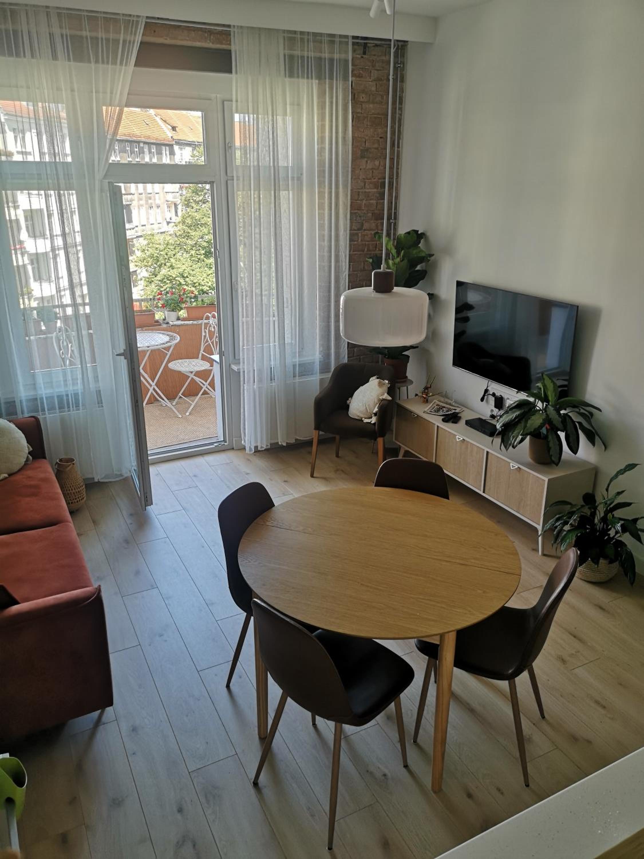 Studio 141 z podwójnym łóżkiem i rozkładaną sofą