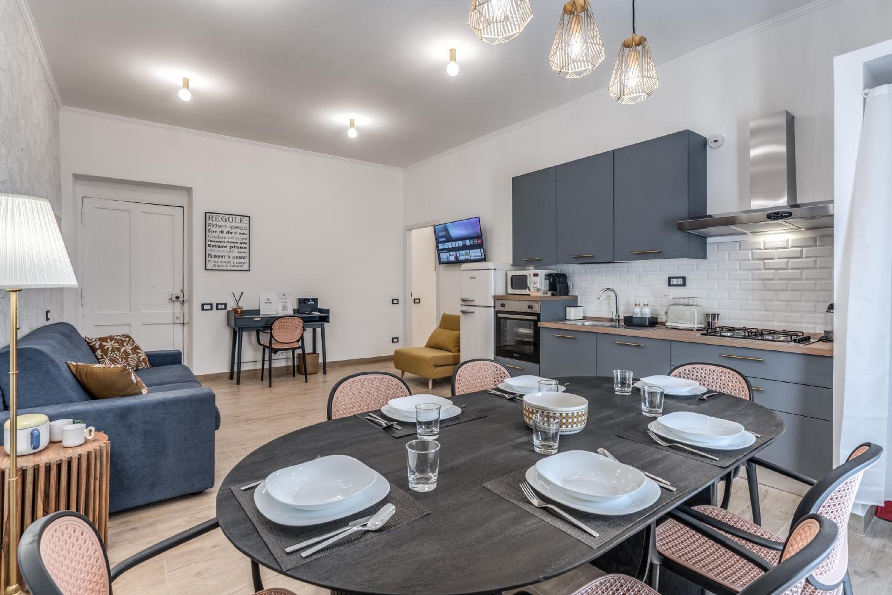 Napolehome Luxury Apartment