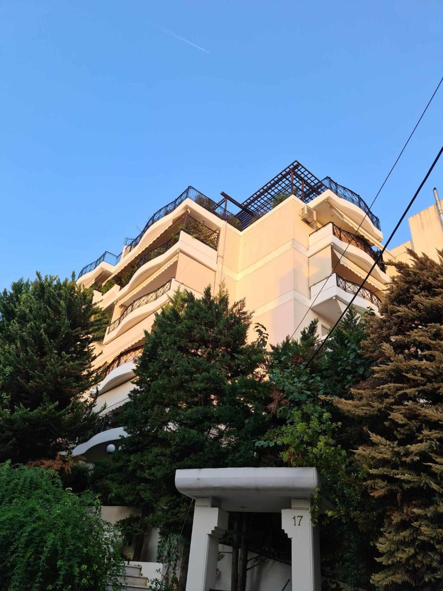 ''Athens Light'' luxury spacy appartment, Agia Paraskevi