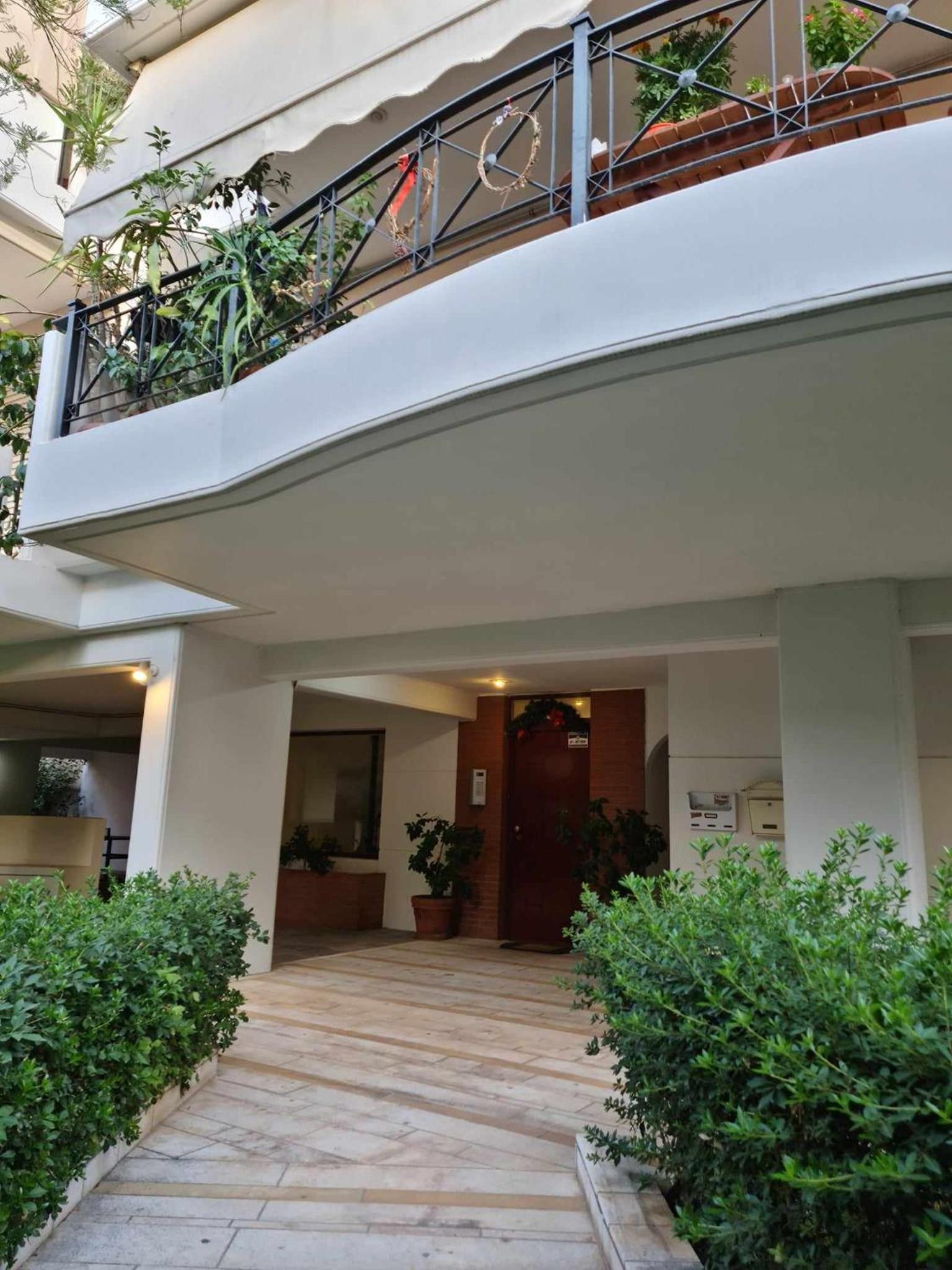 ''Athens Light'' luxury spacy appartment, Agia Paraskevi