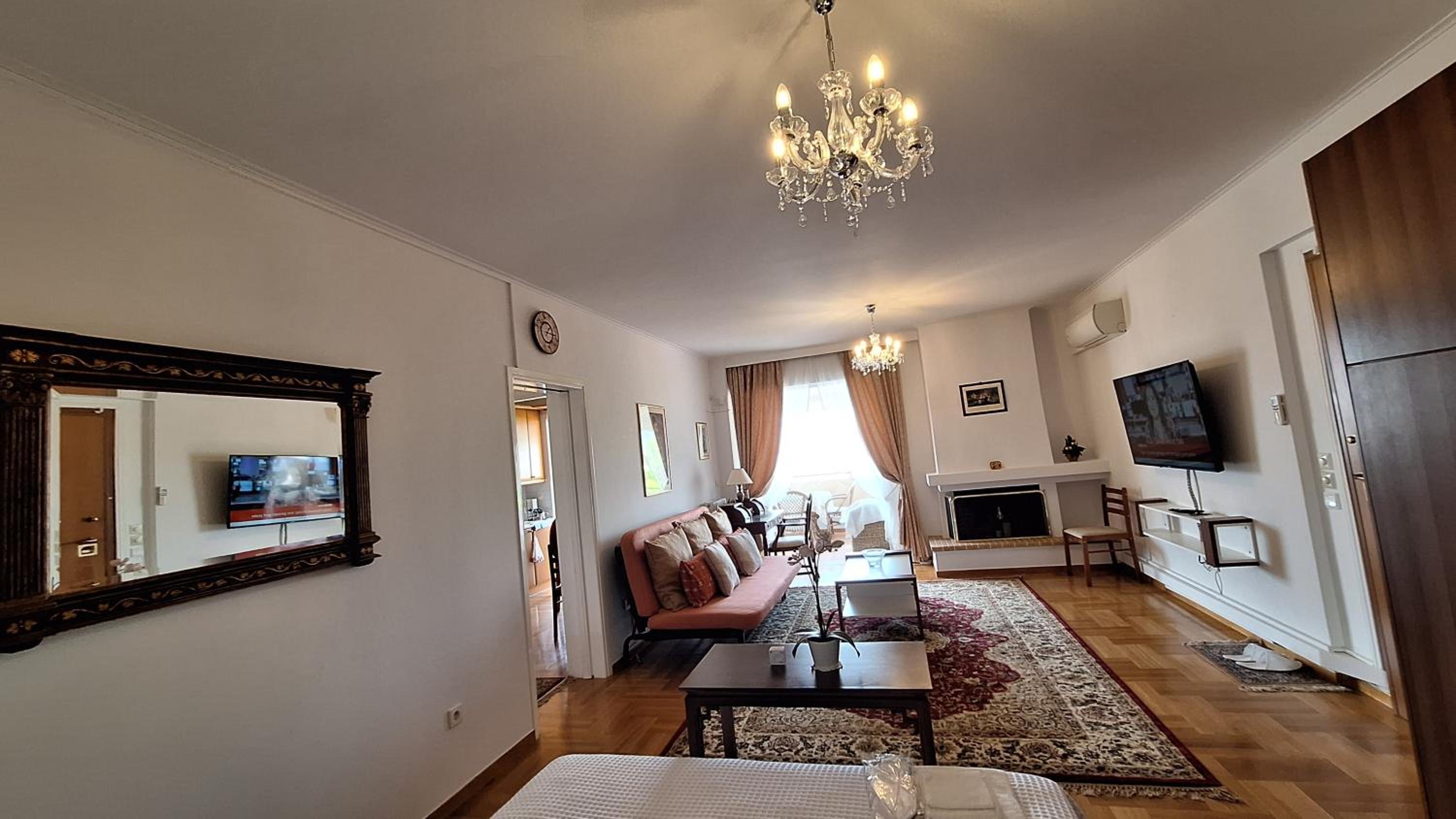 ''Athens Light'' luxury spacy appartment, Agia Paraskevi