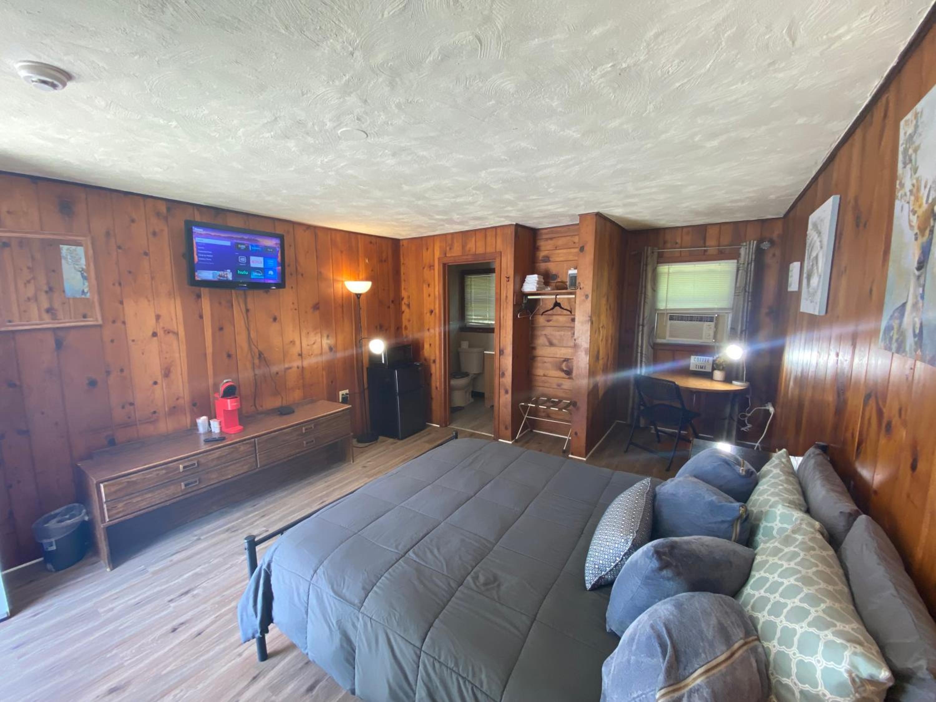 Heart of the Berkshires Motel