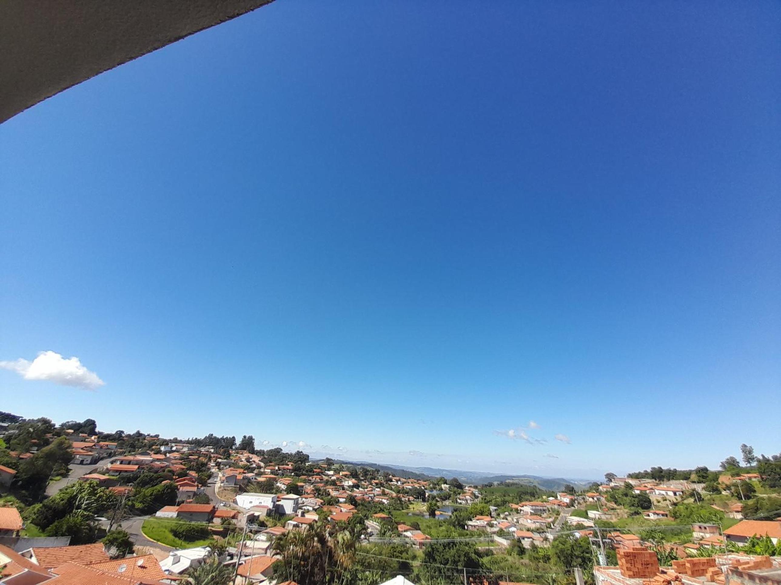 RECANTO K9 - SERRA NEGRA SP. No verão e no inverno