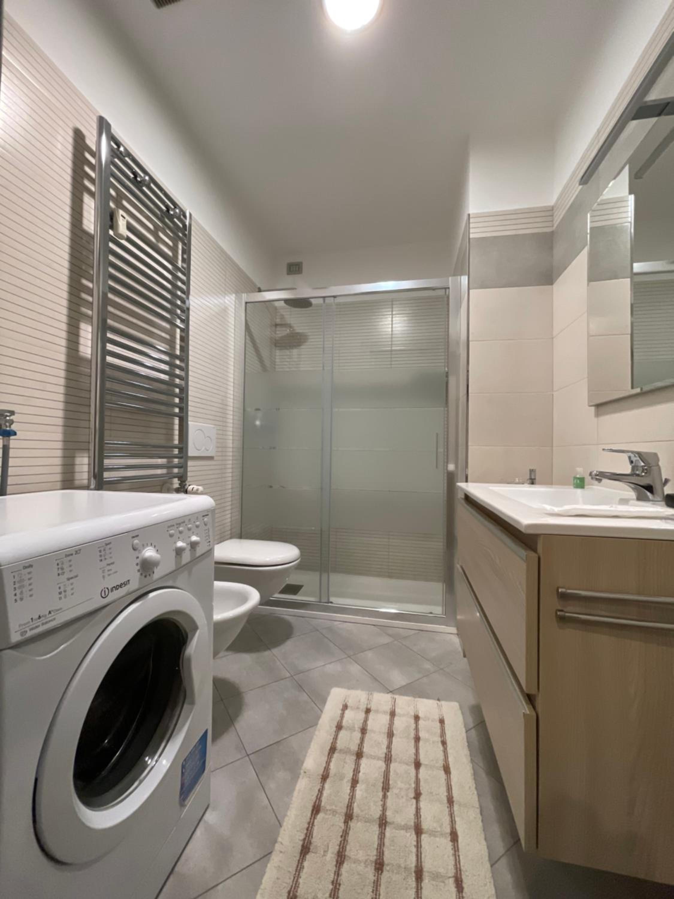 DormiRho monolocale Regina view 4