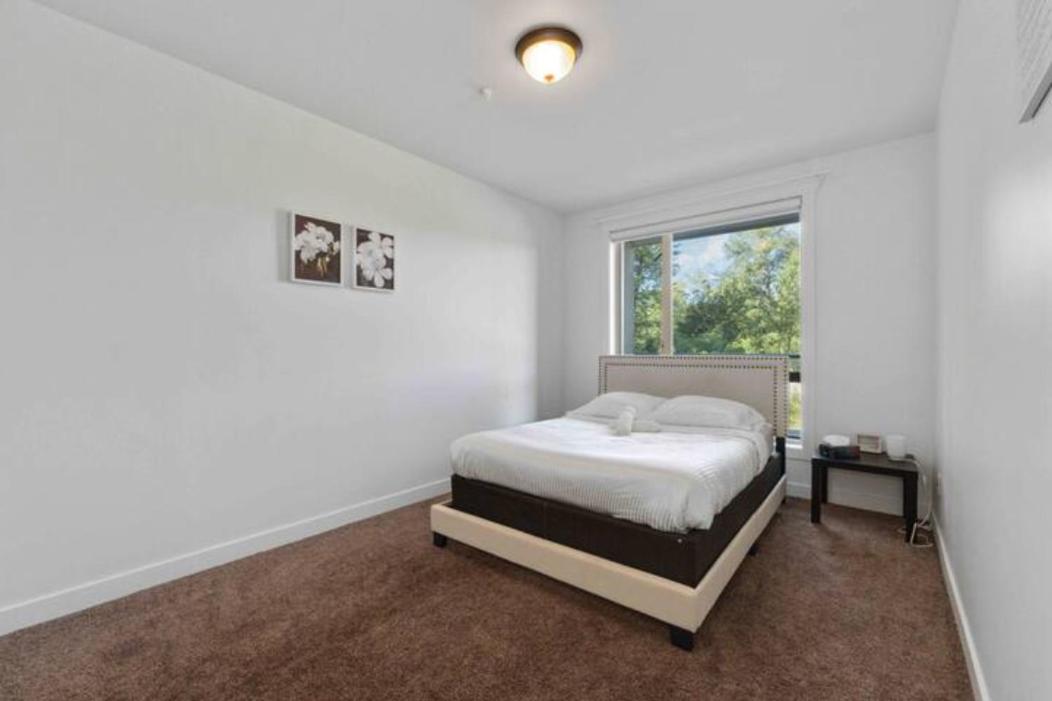 Private Apartment with 2 queen beds, living area and 2 washrooms including laundary