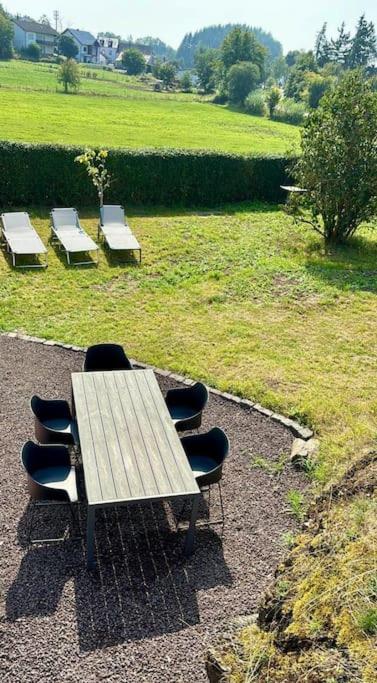 Ruhiges Lay-Haus in der Vulkaneifel, bis zu 7 Personen mit Terrasse, Garten und Kamin view 2