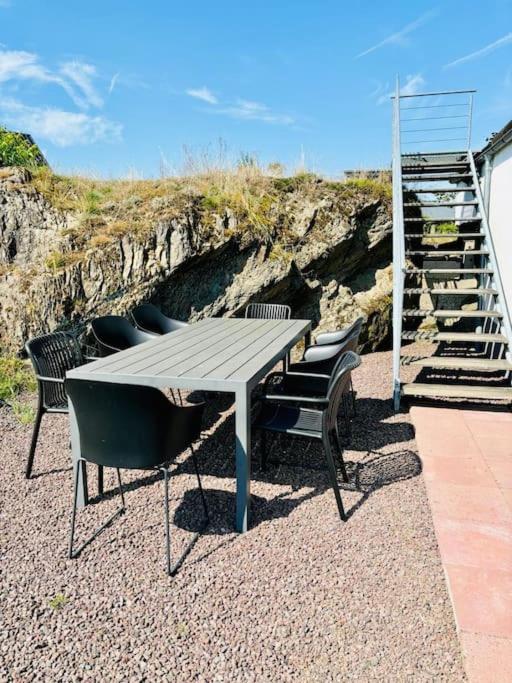 Ruhiges Lay-Haus in der Vulkaneifel, bis zu 7 Personen mit Terrasse, Garten und Kamin view 3