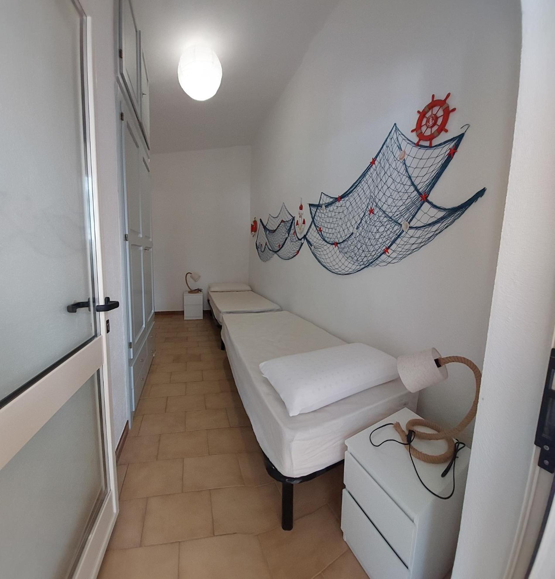 VILLA PIETRAMARINA CALA LIBEROTTO appartamento 4 posti view 4