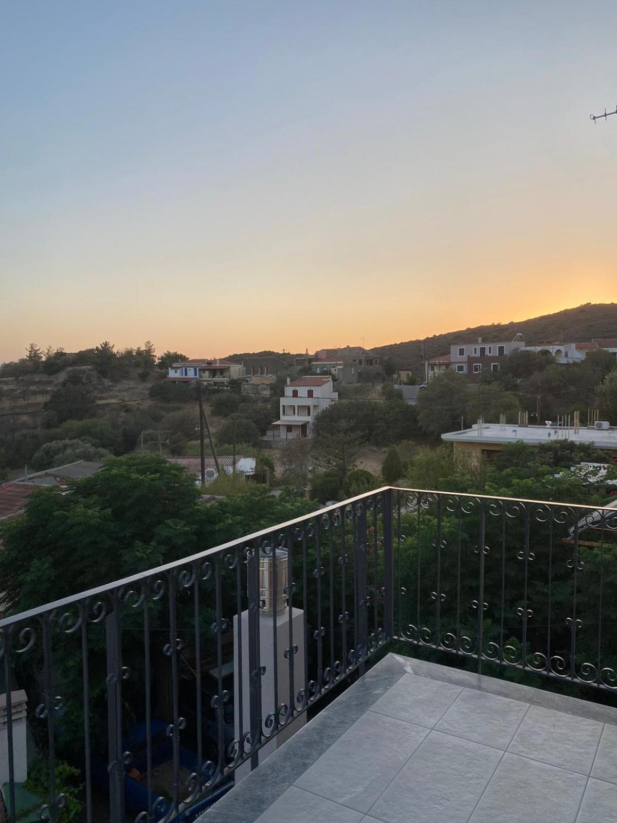 Rodonas-Apartments