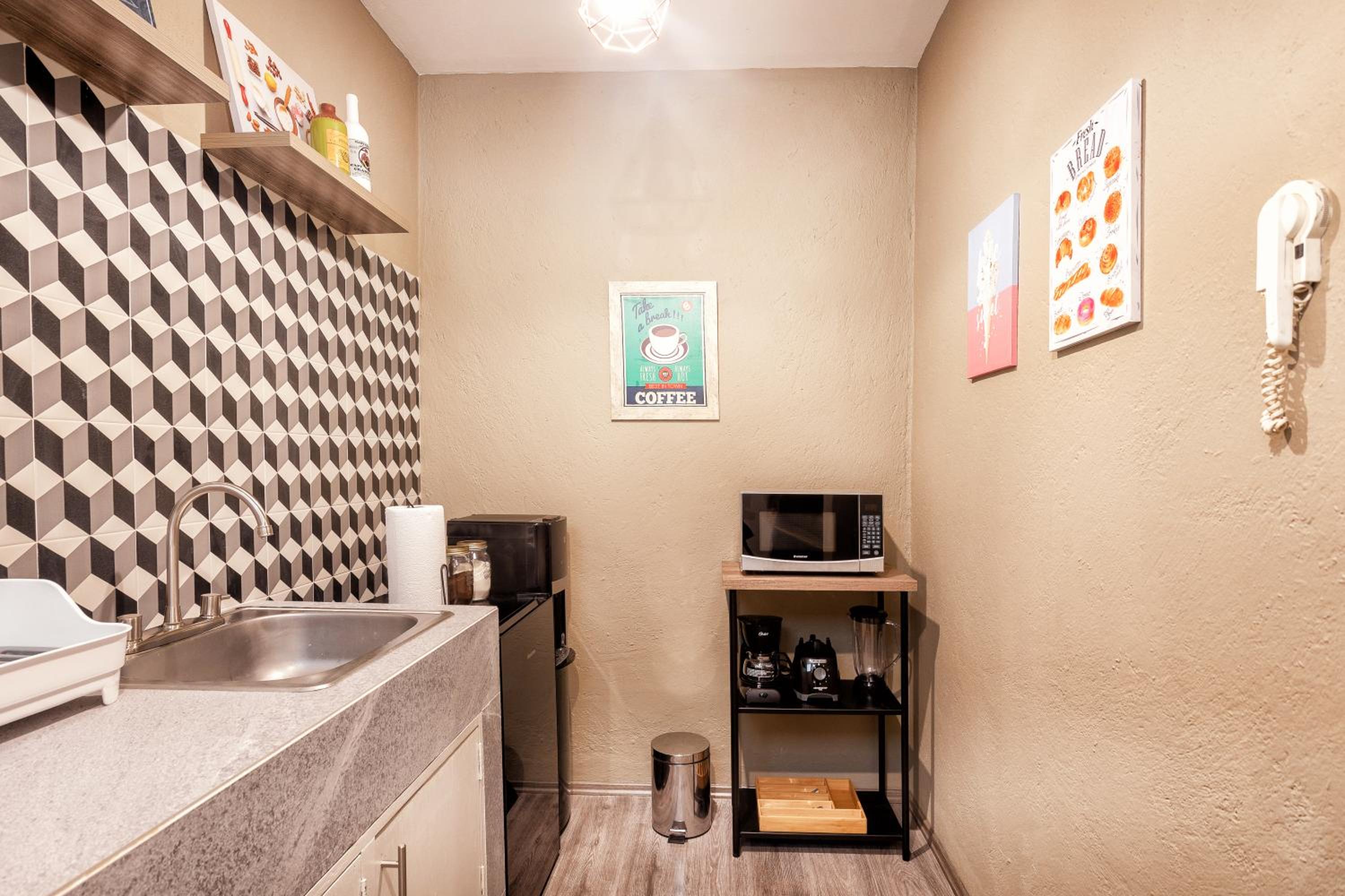 Cozy City Apartment with 2 Bedrooms at Mexico City photo 4