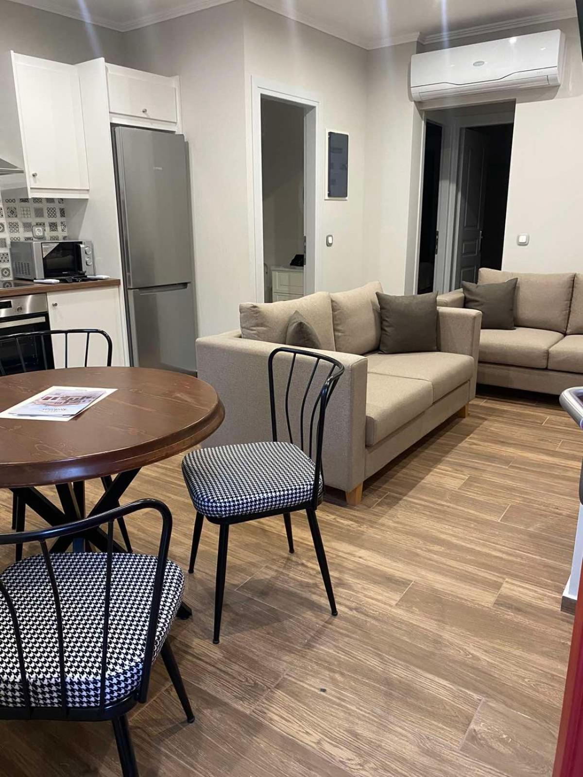 Rodonas-Apartments