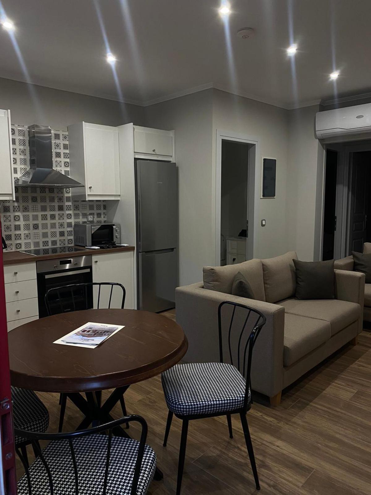 Rodonas-Apartments
