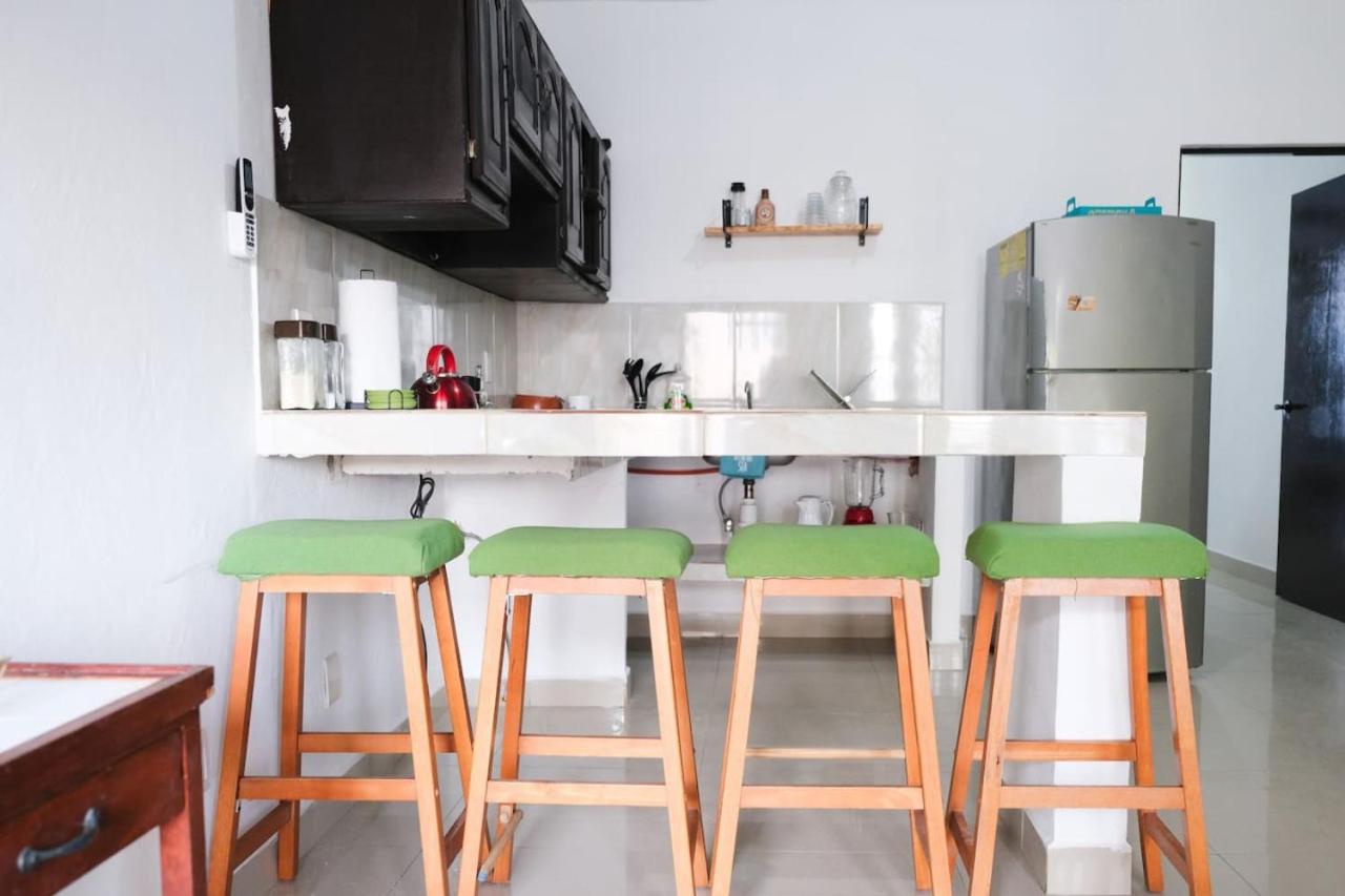 Remodeled Cozy Central 3 blocks from the Malecon view 3