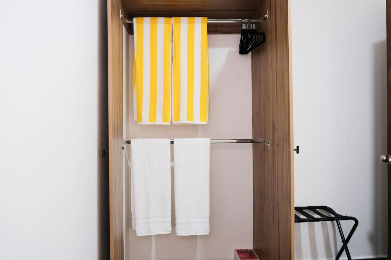 Quiet-Central 2BR1BA Relaxed Atmosphere