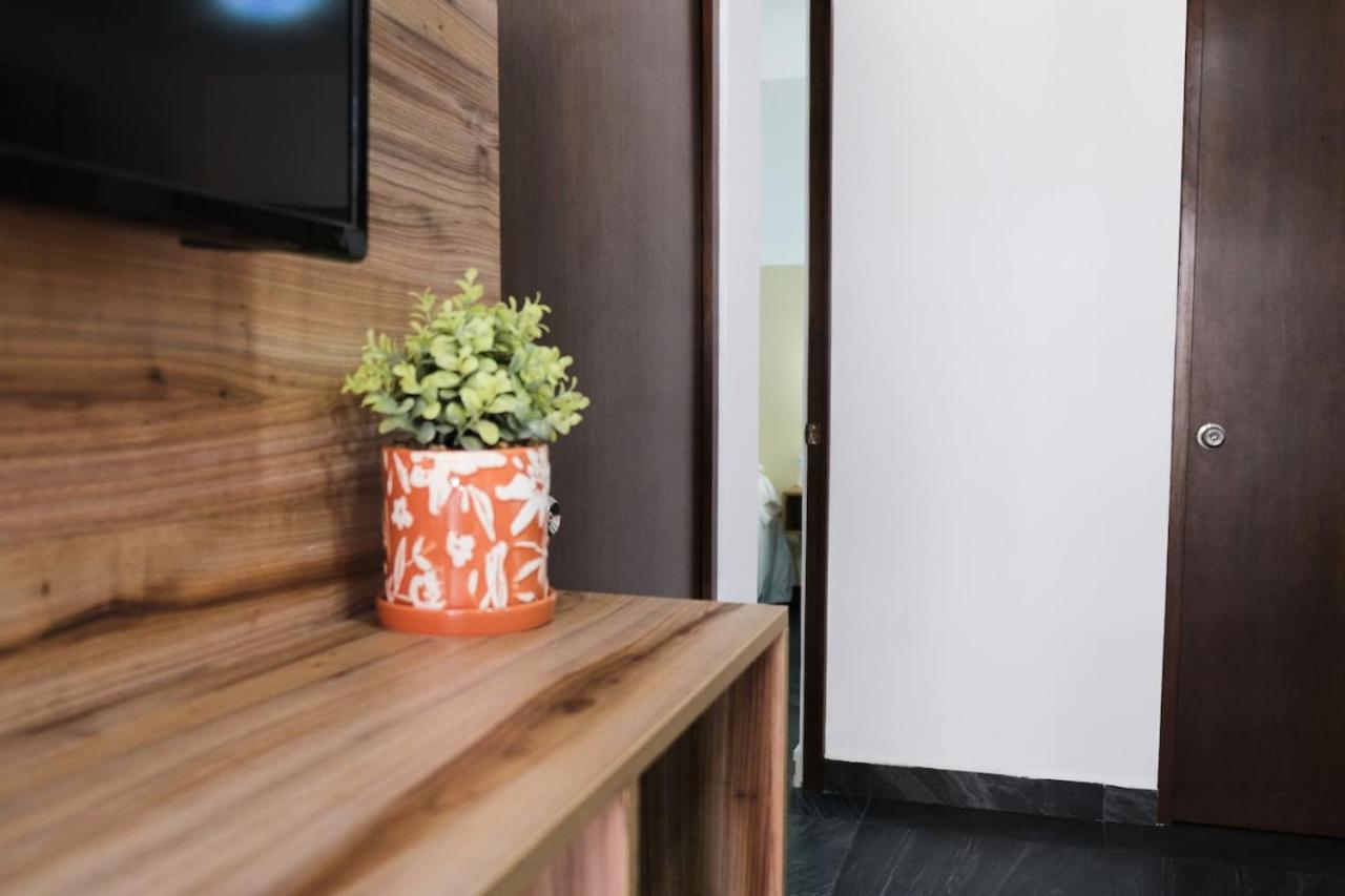 Quiet-Central 2BR1BA Relaxed Atmosphere