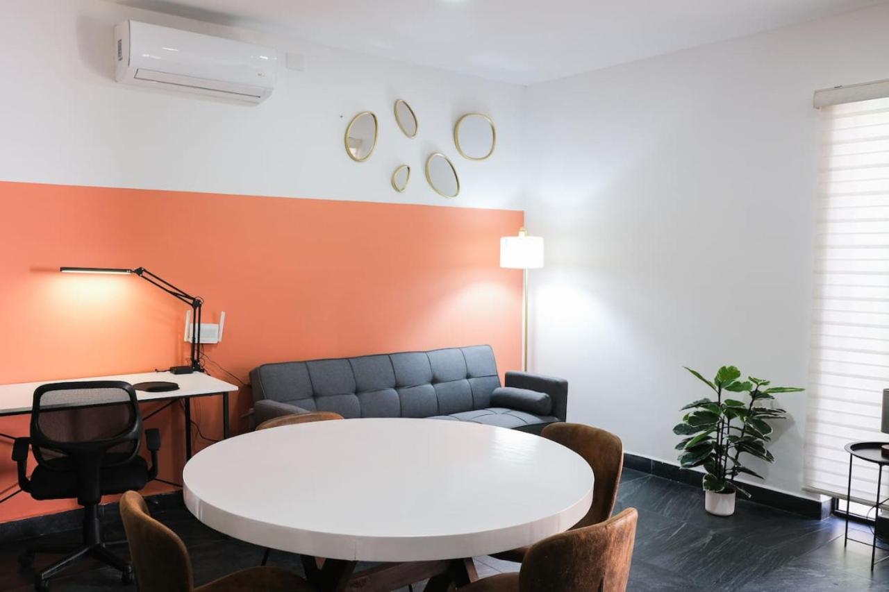 Quiet-Central 2BR1BA Relaxed Atmosphere