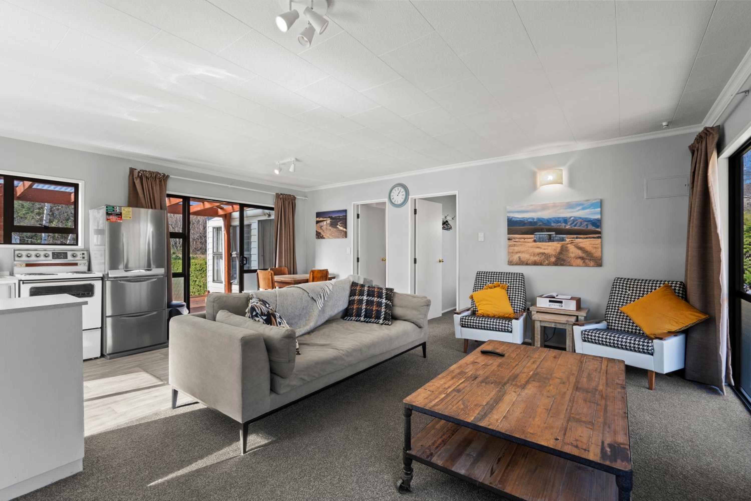 Home In Naseby view 3