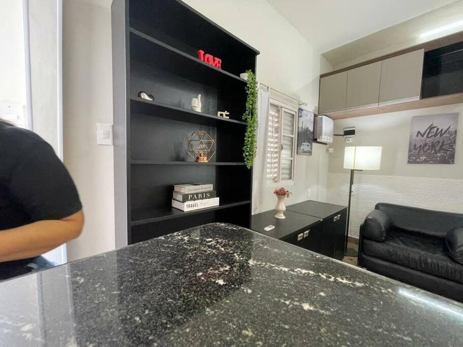Confortável Tiny house1, em Nova Iguaçu, ar, wi-fi, 400m da UNIG