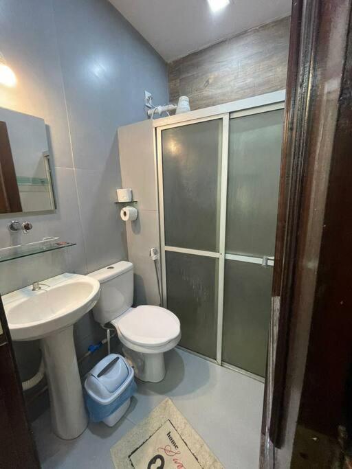 Confortável Tiny house1, em Nova Iguaçu, ar, wi-fi, 400m da UNIG