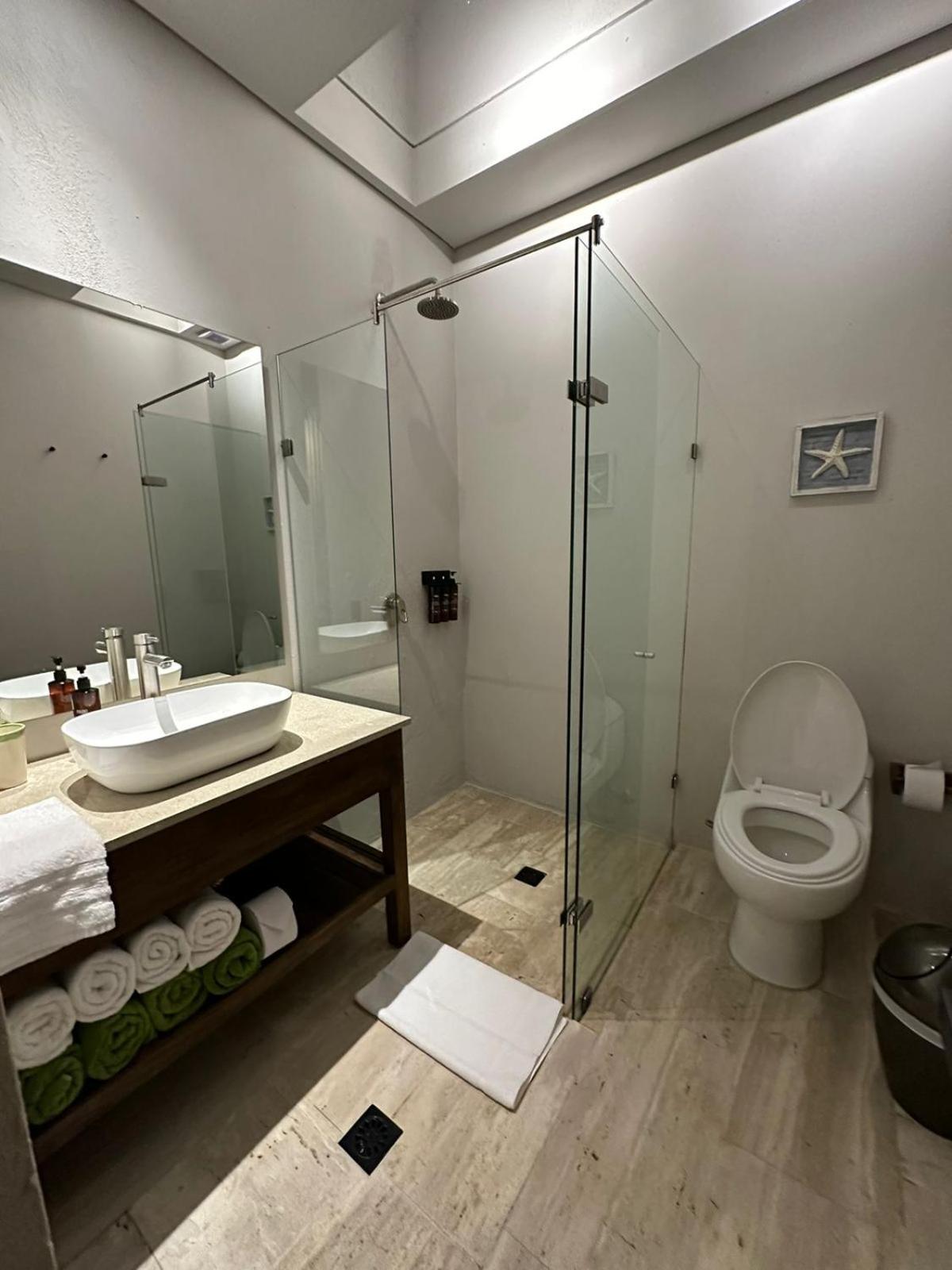 Villa Privada en Naio Palomino