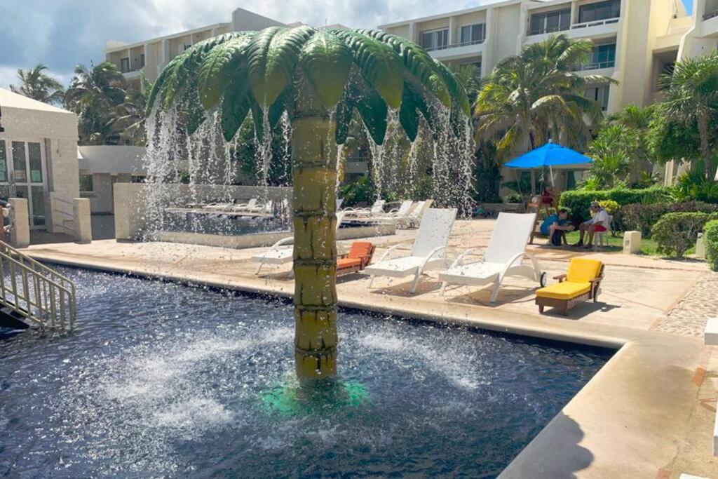 Cancun Studio - Steps to Beach and Water Fun