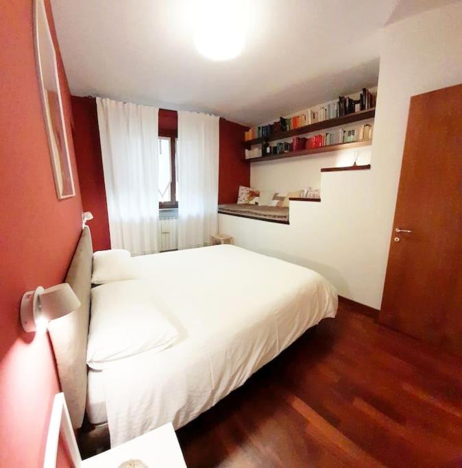 House Nubia, townhouse with private parking lot included