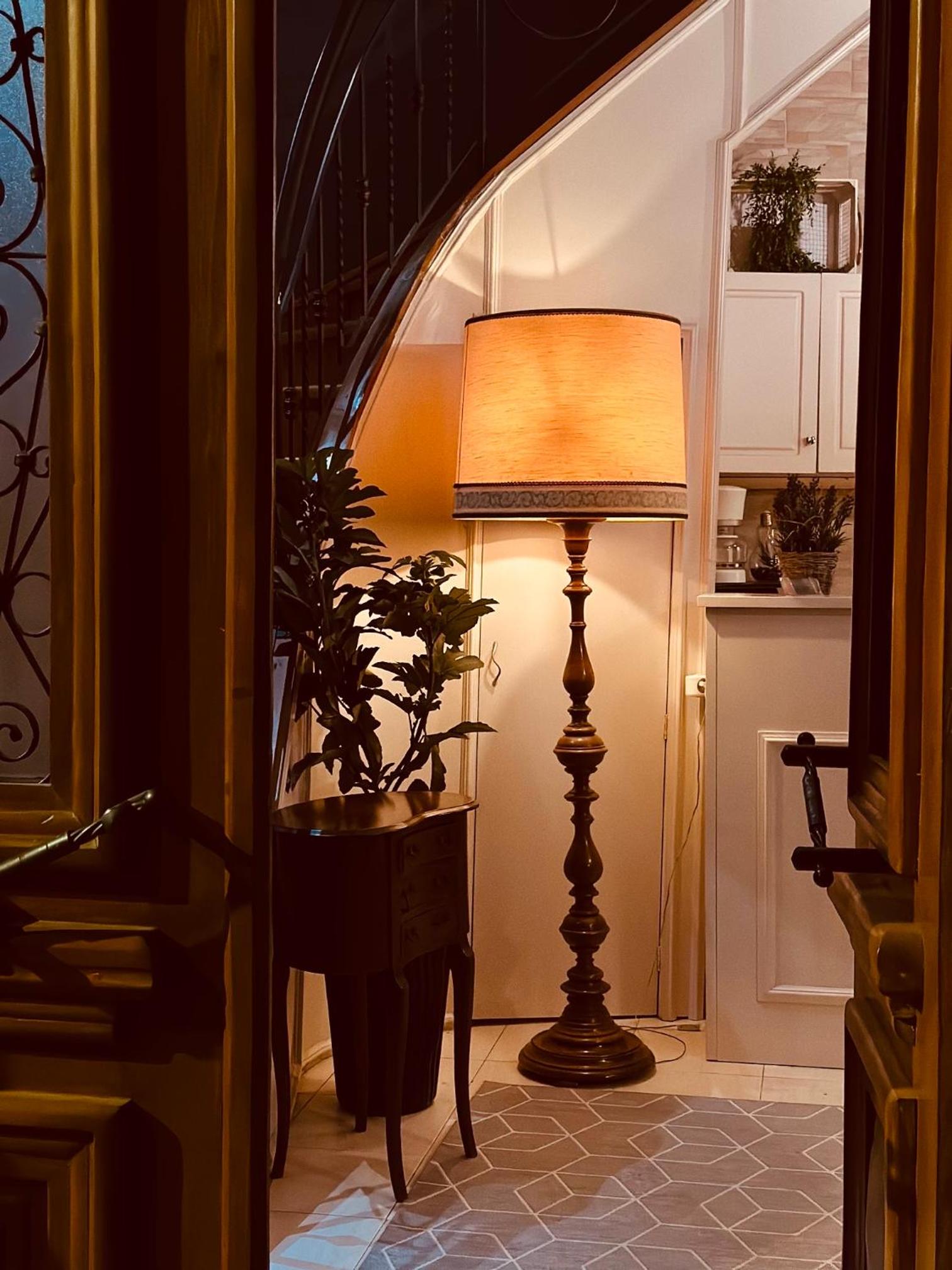 Villa Elezi 2