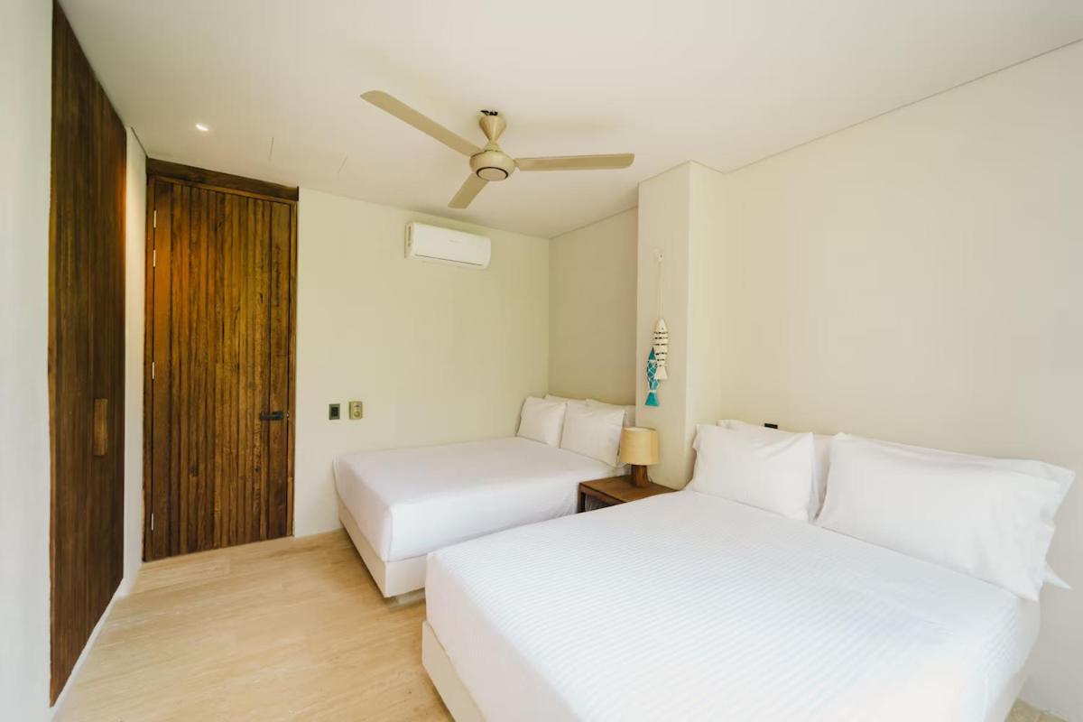 Villa Privada en Naio Palomino