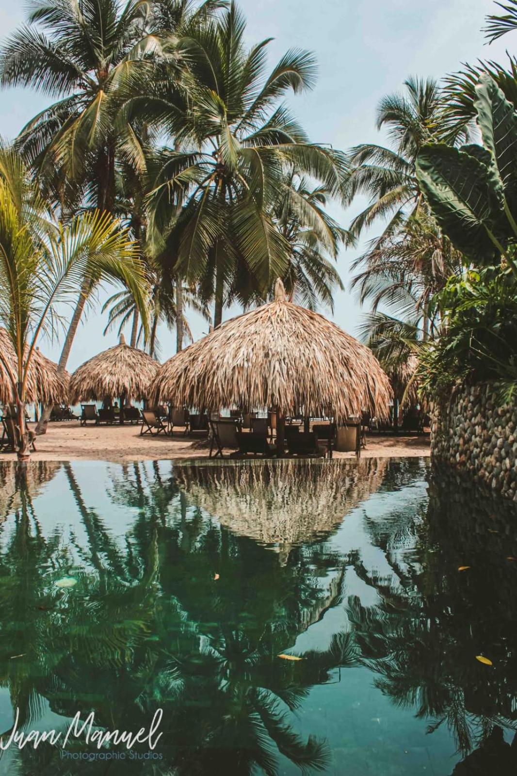 Villa Privada en Naio Palomino