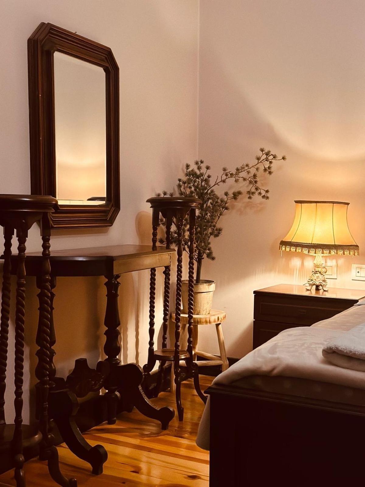 Villa Elezi 2