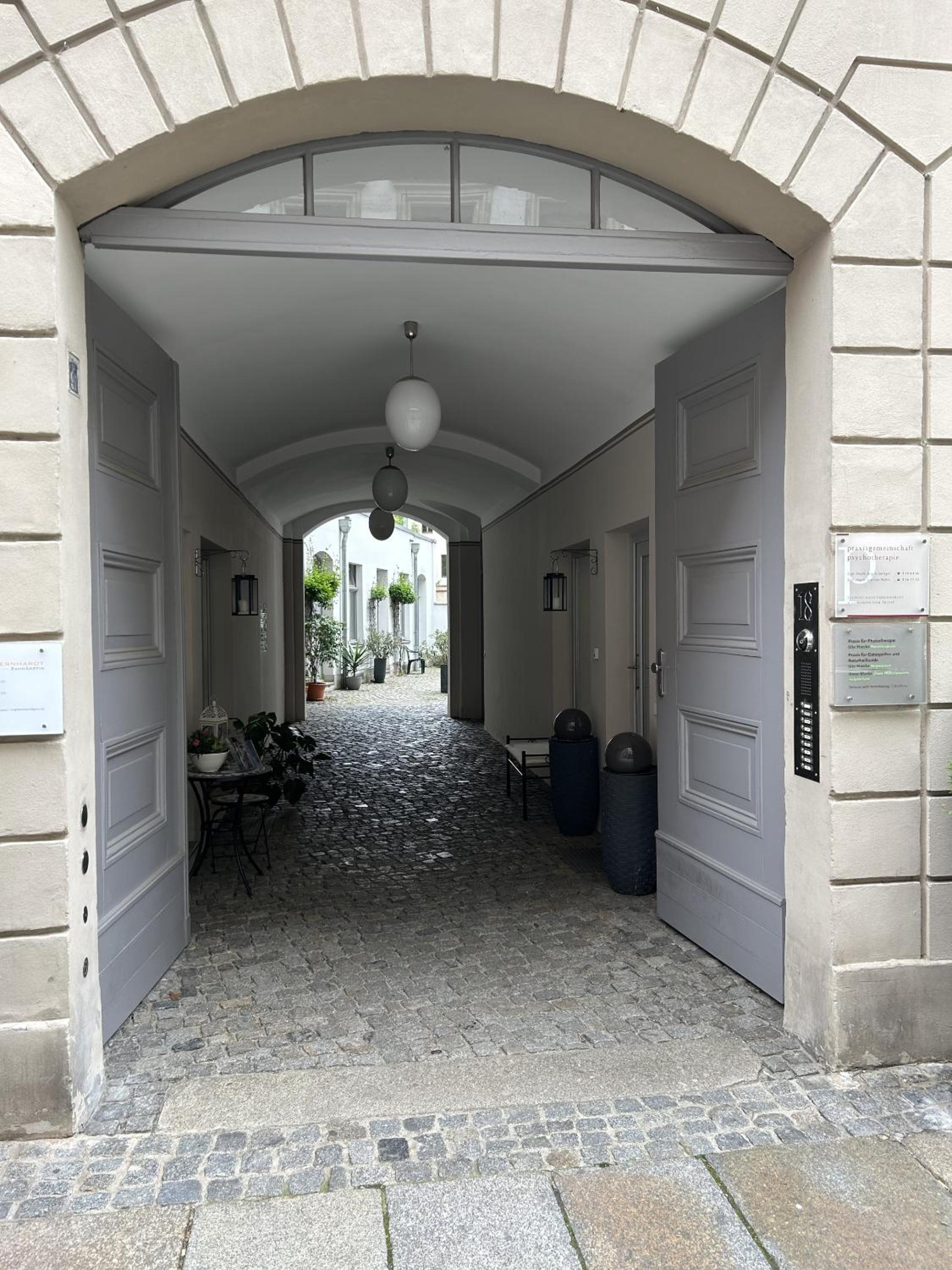Apartments Obergraben